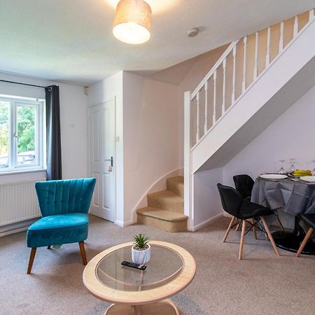 Derby - Willson Avenue Pet Friendly 2 Bedroom Apartment With Parking Exteriér fotografie