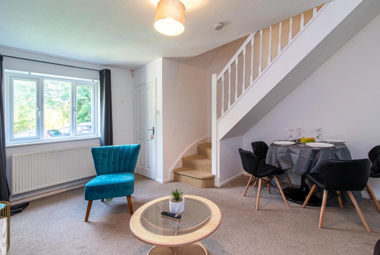 Derby - Willson Avenue Pet Friendly 2 Bedroom Apartment With Parking Exteriér fotografie